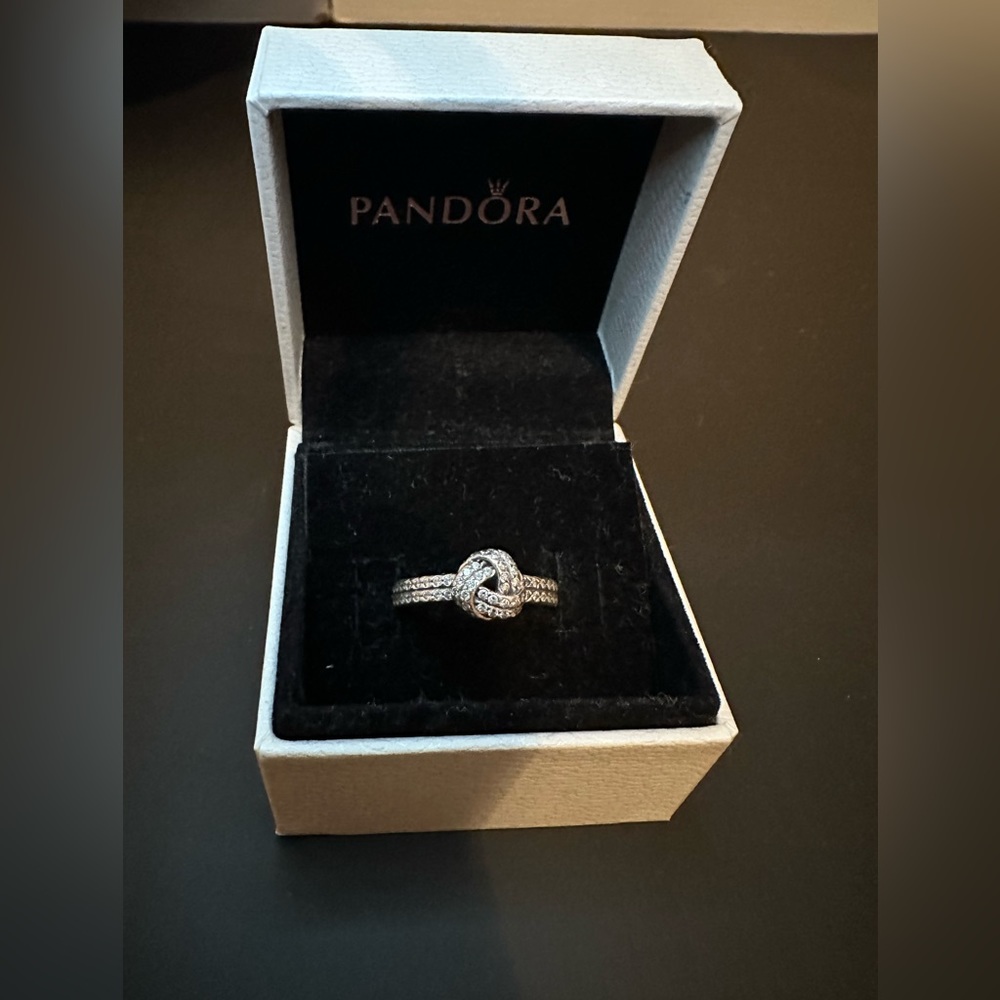 Pandora Shimmering Knot Ring